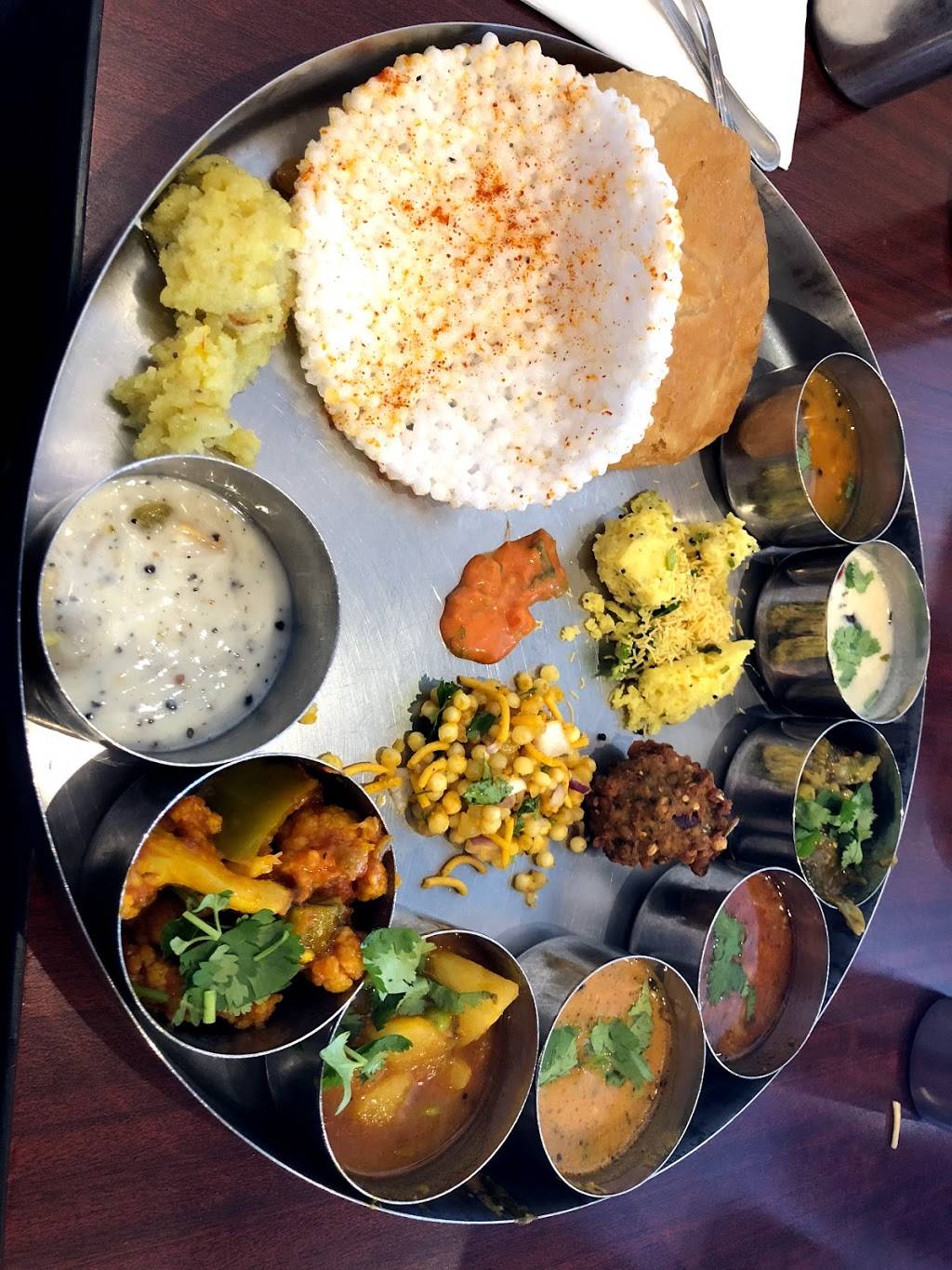 Rajwadi Thali | restaurant | 573 E El Camino Real, Sunnyvale, CA 94087, USA | 4087399999 OR +1 408-739-9999