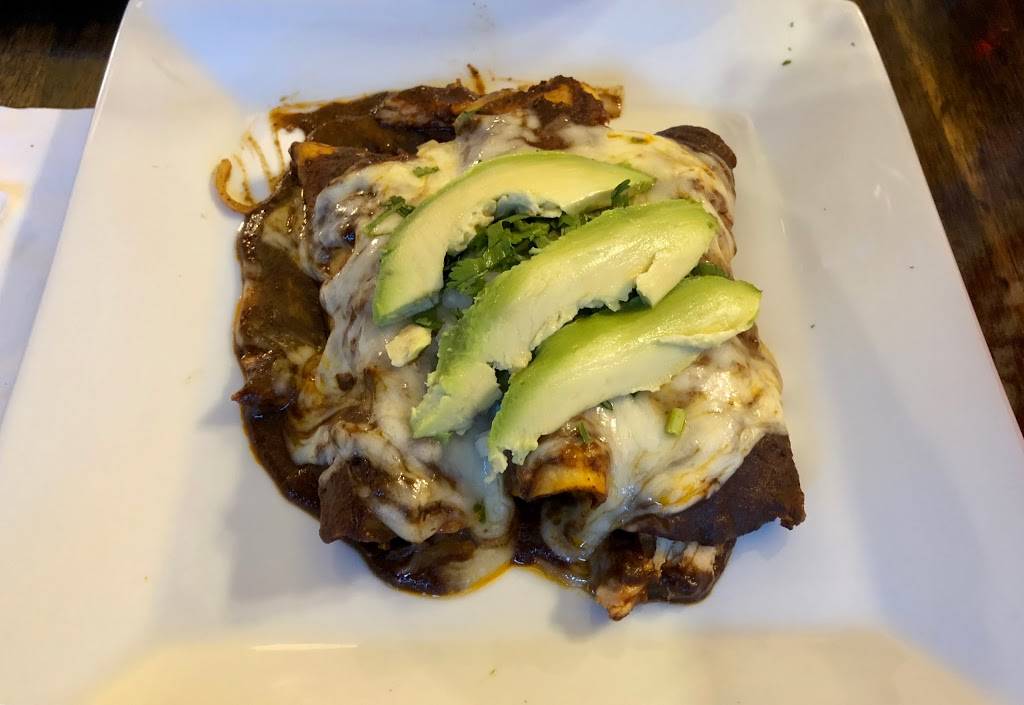 Las Margaritas | restaurant | 425 Graham Ave, Brooklyn, NY 11211, USA | 3478897885 OR +1 347-889-7885