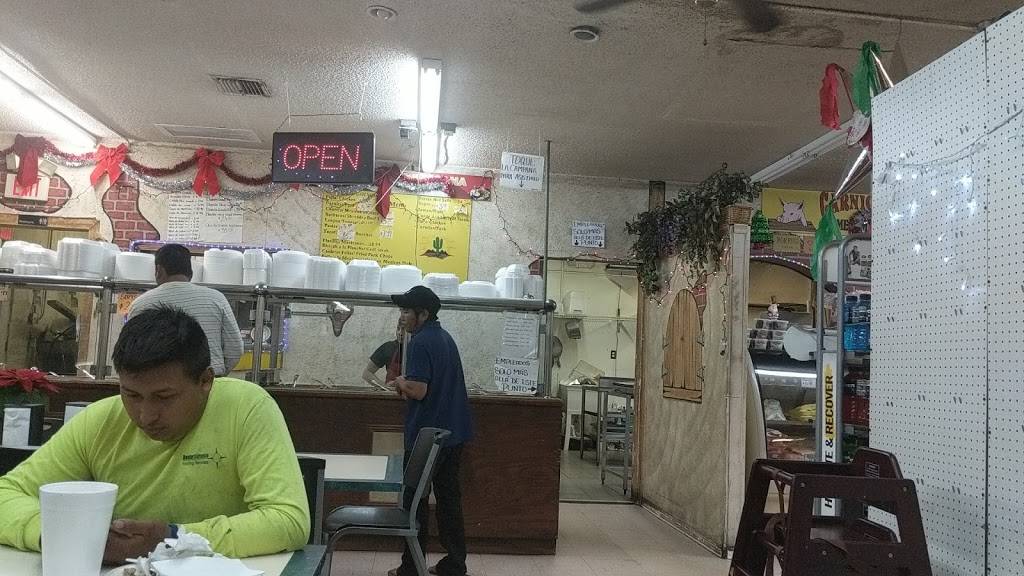 La Parada Mexicana Deli Meat | restaurant | 2300 W Orange Blossom Trail, Apopka, FL 32712, USA | 4078803480 OR +1 407-880-3480