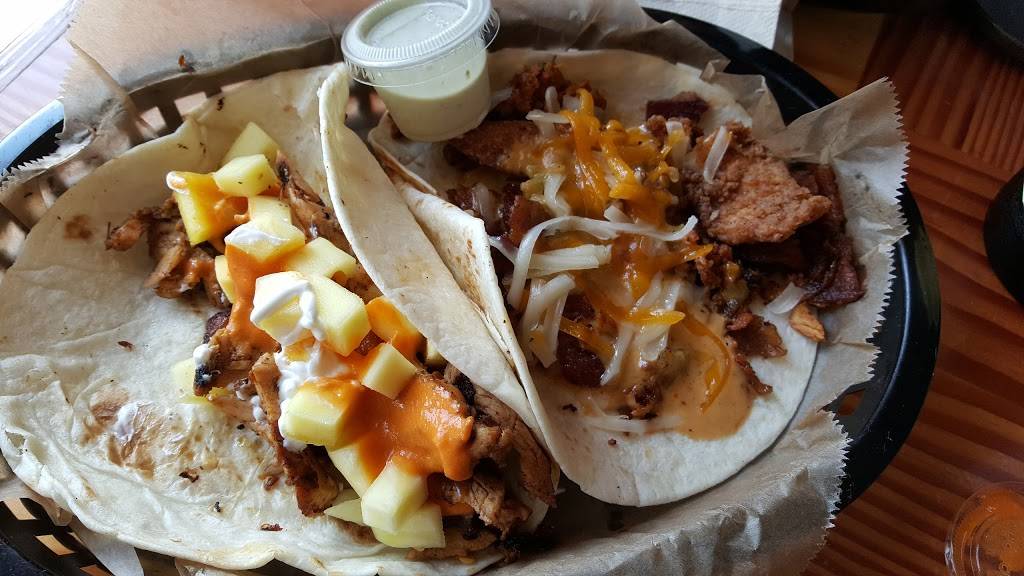 Torchys Tacos | restaurant | 2400 Times Blvd, Houston, TX 77005, USA | 7134870067 OR +1 713-487-0067