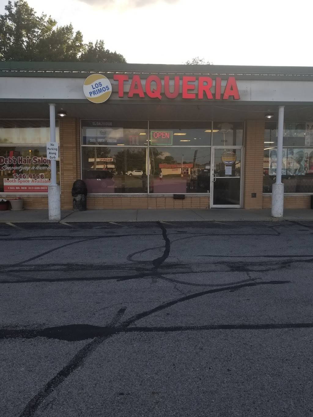 Taqueria los primos | restaurant | 4558 Shadeland Ave, Lawrence, IN 46226, USA | 3173774005 OR +1 317-377-4005