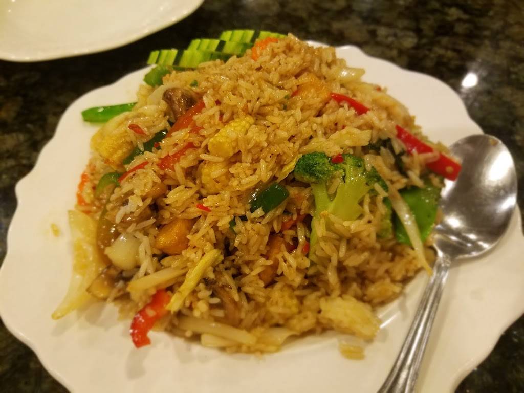 Siam Siam Thai Cuisine | restaurant | 7005, 1113 Weiland Rd, Buffalo Grove, IL 60089, USA | 2243522951 OR +1 224-352-2951