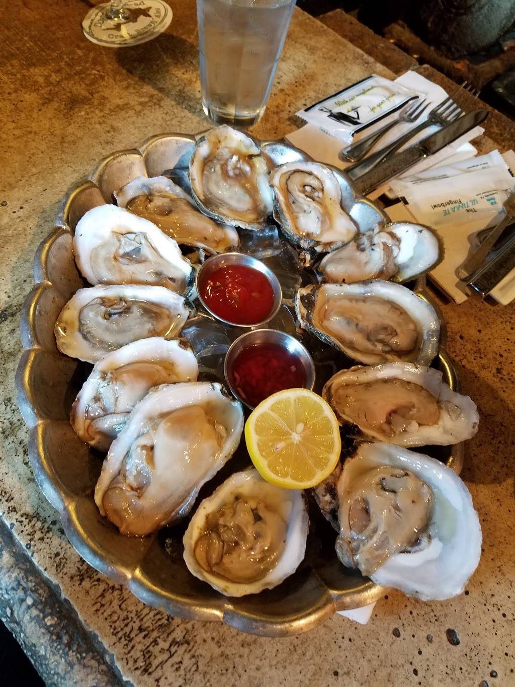 Grillfish | restaurant | 1200 New Hampshire Ave NW, Washington, DC 20036, USA | 2023317310 OR +1 202-331-7310