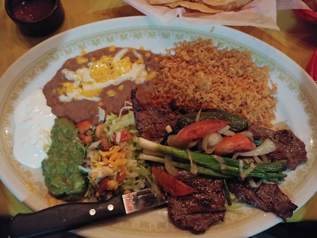 Vallejos Restaurant | restaurant | 1100 O St, Sacramento, CA 95811, USA | 9164981744 OR +1 916-498-1744