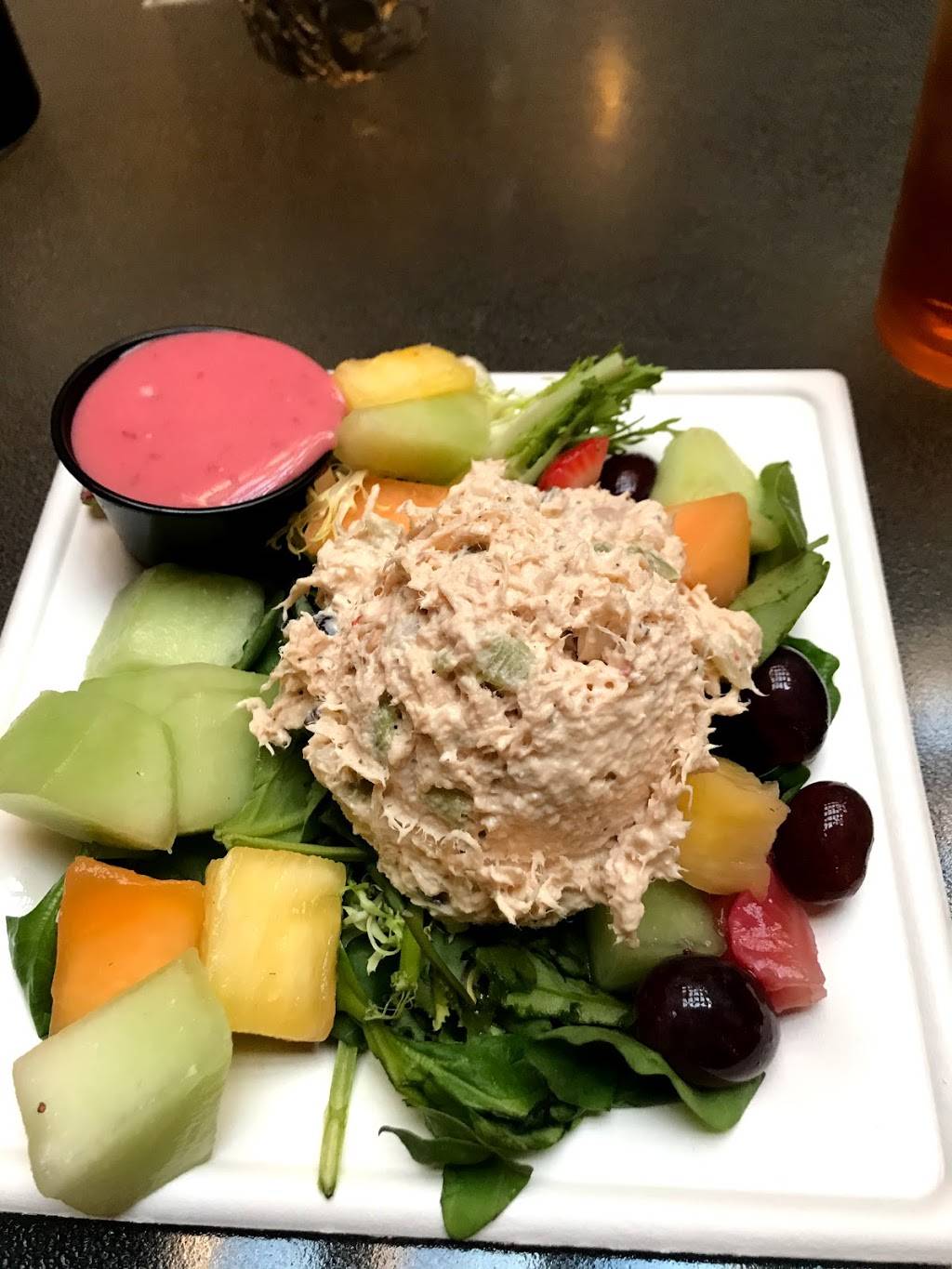 Rozzelle Court Restaurant | restaurant | 4525 Oak St, Kansas City, MO 64111, USA | 8167511278 OR +1 816-751-1278