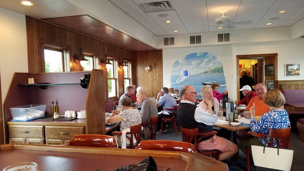 Sailors Pub | restaurant | 1475 S Shore Dr, Washington, WI 54246, USA | 9208472105 OR +1 920-847-2105