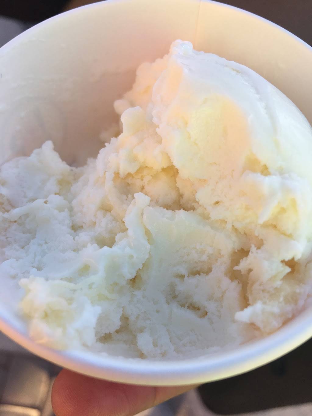 Baskin Robbins | restaurant | 2483 Wingfield Hills Rd #140, Sparks, NV 89436, USA | 7753540163 OR +1 775-354-0163