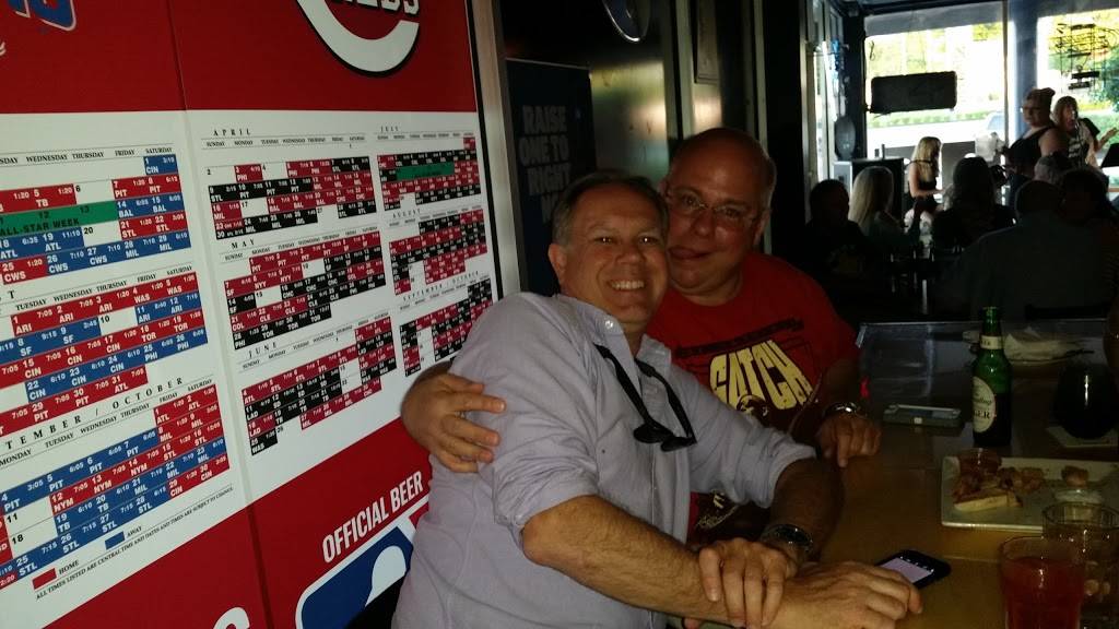 Bert & Dens Grille | restaurant | 4200 S East St #6, Indianapolis, IN 46227, USA | 3177807001 OR +1 317-780-7001