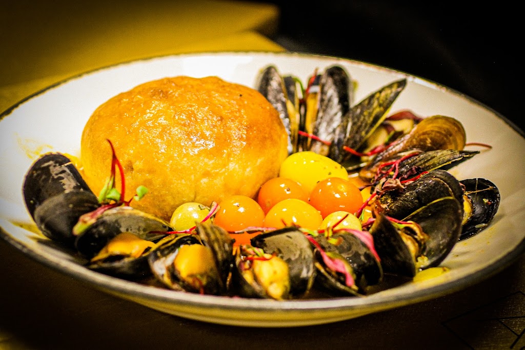 Aurum Food & Wine Aspen Snowmass | restaurant | 110 Carriage Way, Snowmass Village, CO 81615, USA | 9704294906 OR +1 970-429-4906