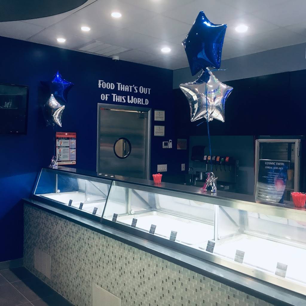 Cosmos Burgers Creamery | restaurant | 876 Connetquot Ave, Islip Terrace, NY 11752, USA | 6316027314 OR +1 631-602-7314
