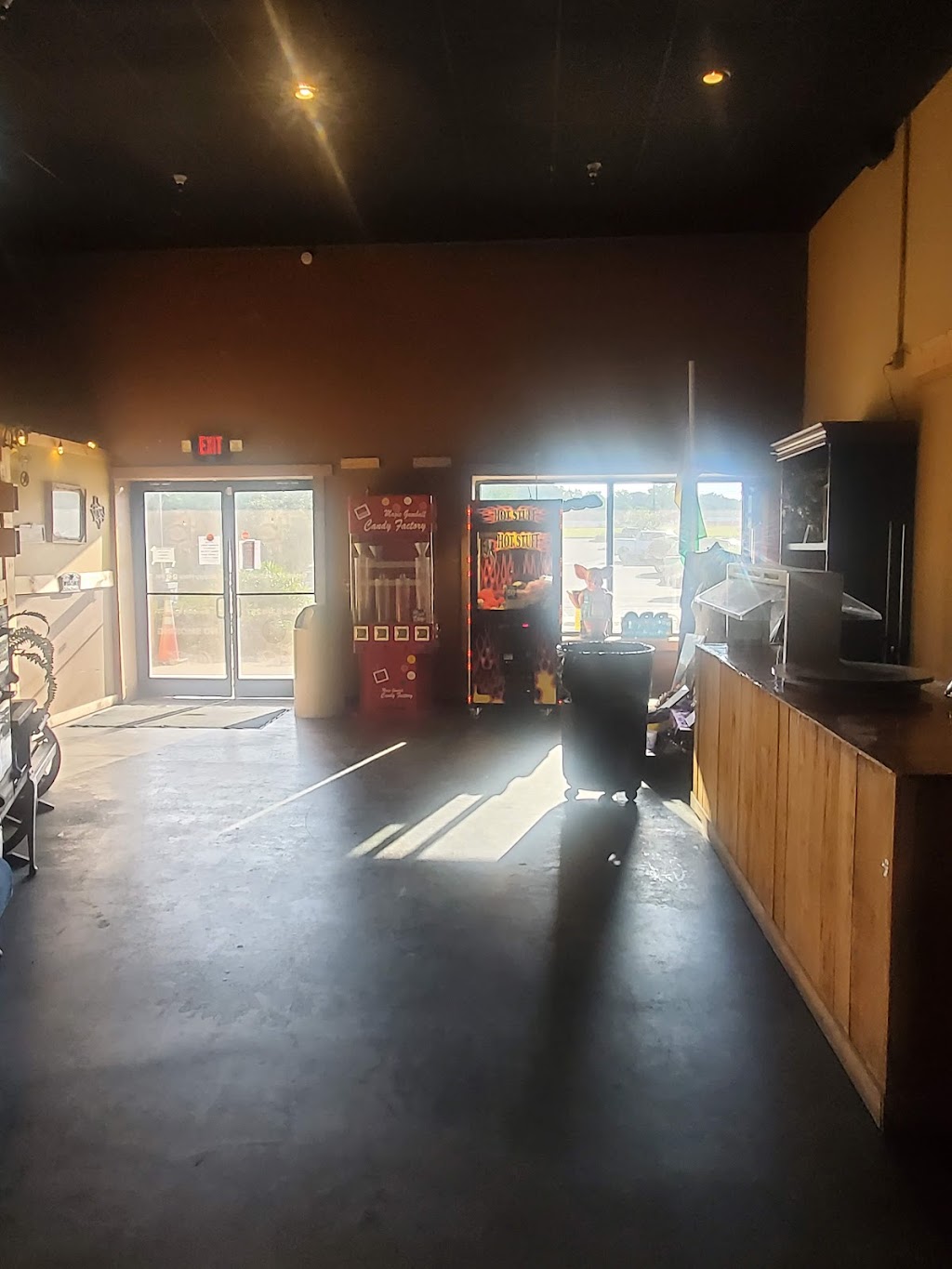 4C BBQ | restaurant | 1045 US-331 Suite H, Defuniak Springs, FL 32435, USA | 8508924227 OR +1 850-892-4227