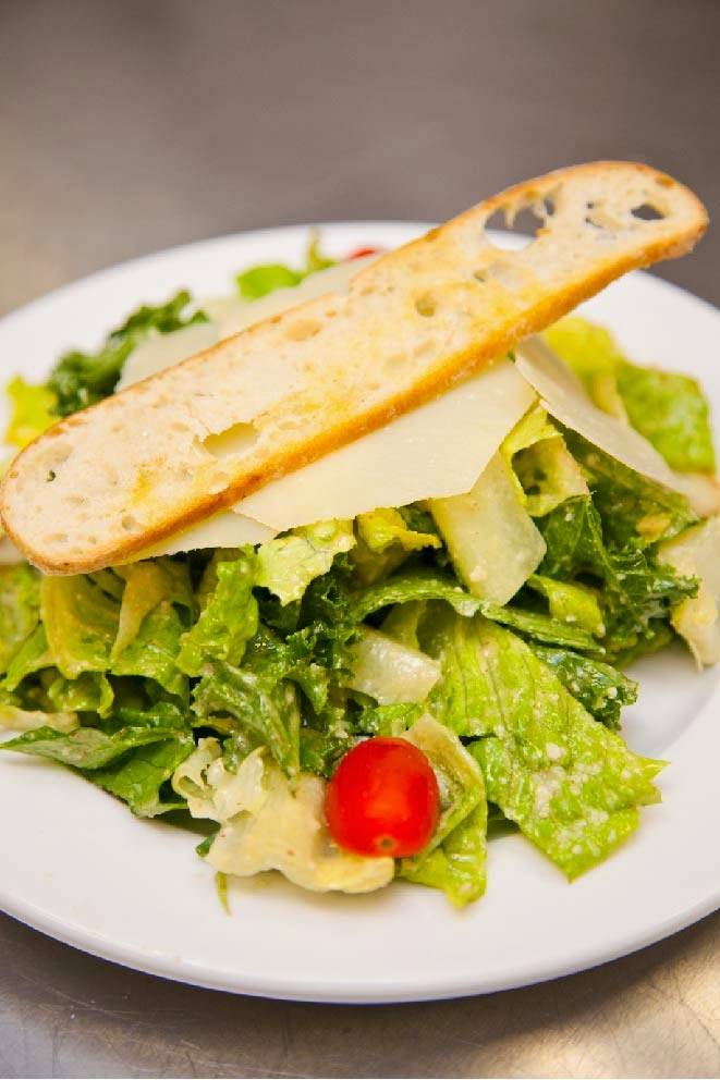 Giorgios | restaurant | 201 S Main St, Salinas, CA 93901, USA | 8318007573 OR +1 831-800-7573