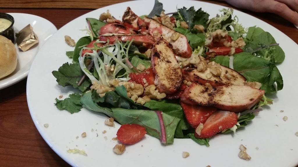 Minnesota Grille | restaurant | 1601 County Rd C West, Roseville, MN 55113, USA | 6516336949 OR +1 651-633-6949