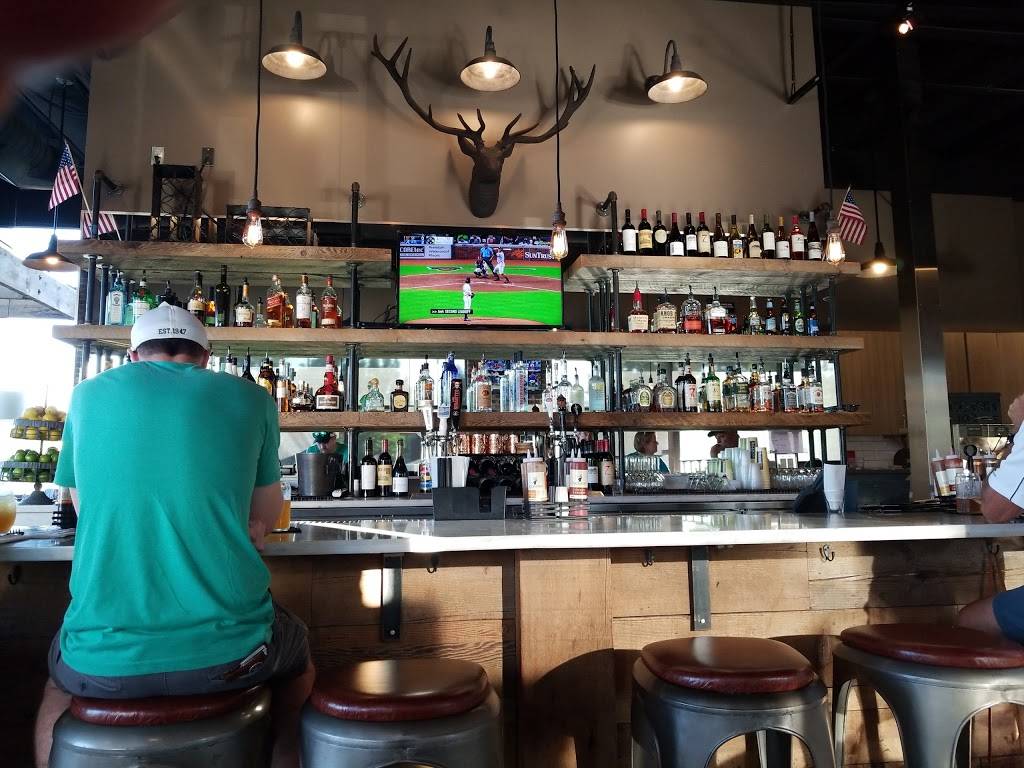 Buckhorn Grill | restaurant | 1650 E Monte Vista Ave, Vacaville, CA 95688, USA | 7074520648 OR +1 707-452-0648