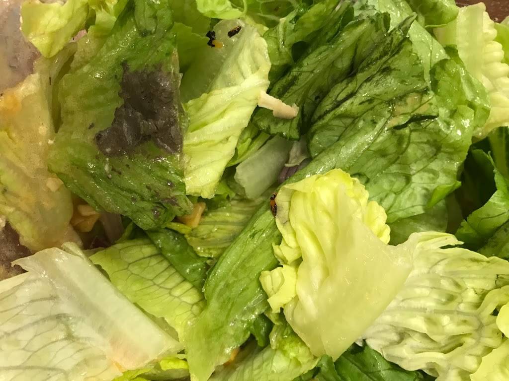 Boston Market | restaurant | 419 Old Country Rd, Westbury, NY 11590, USA | 5169970777 OR +1 516-997-0777