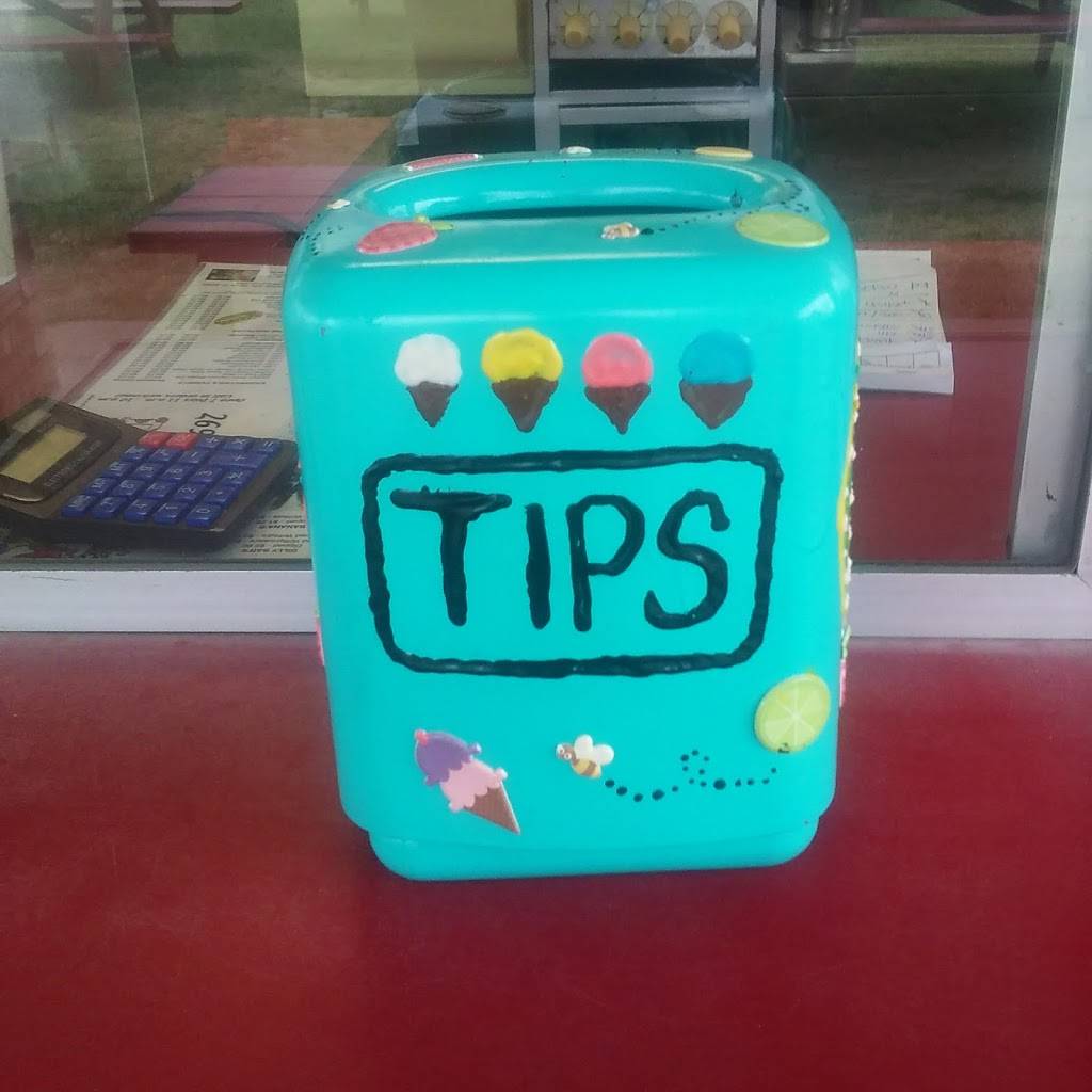 Dairy Freeze | restaurant | 1443 M-89, Otsego, MI 49078, USA | 2696923629 OR +1 269-692-3629