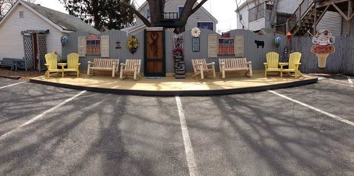 Ballards Ice Cream, Sandwiches & More! | restaurant | 7 Broadway, Concord, NH 03301, USA | 6032255666 OR +1 603-225-5666