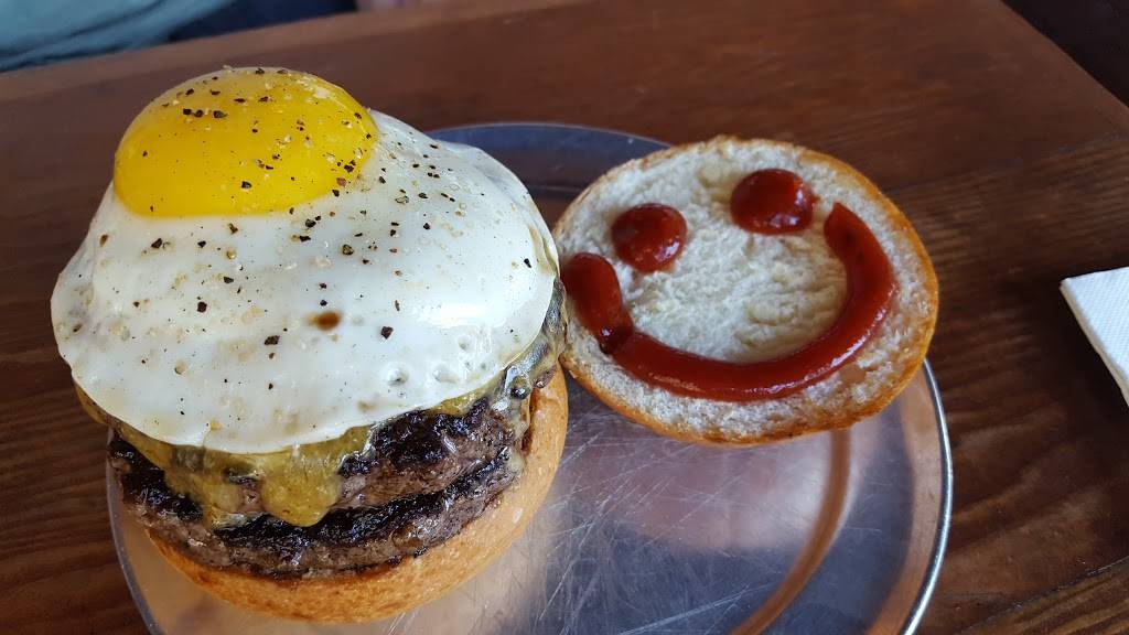 Stout Burgers & Beers | restaurant | 11262 Ventura Blvd, Studio City, CA 91604, USA | 8185050076 OR +1 818-505-0076