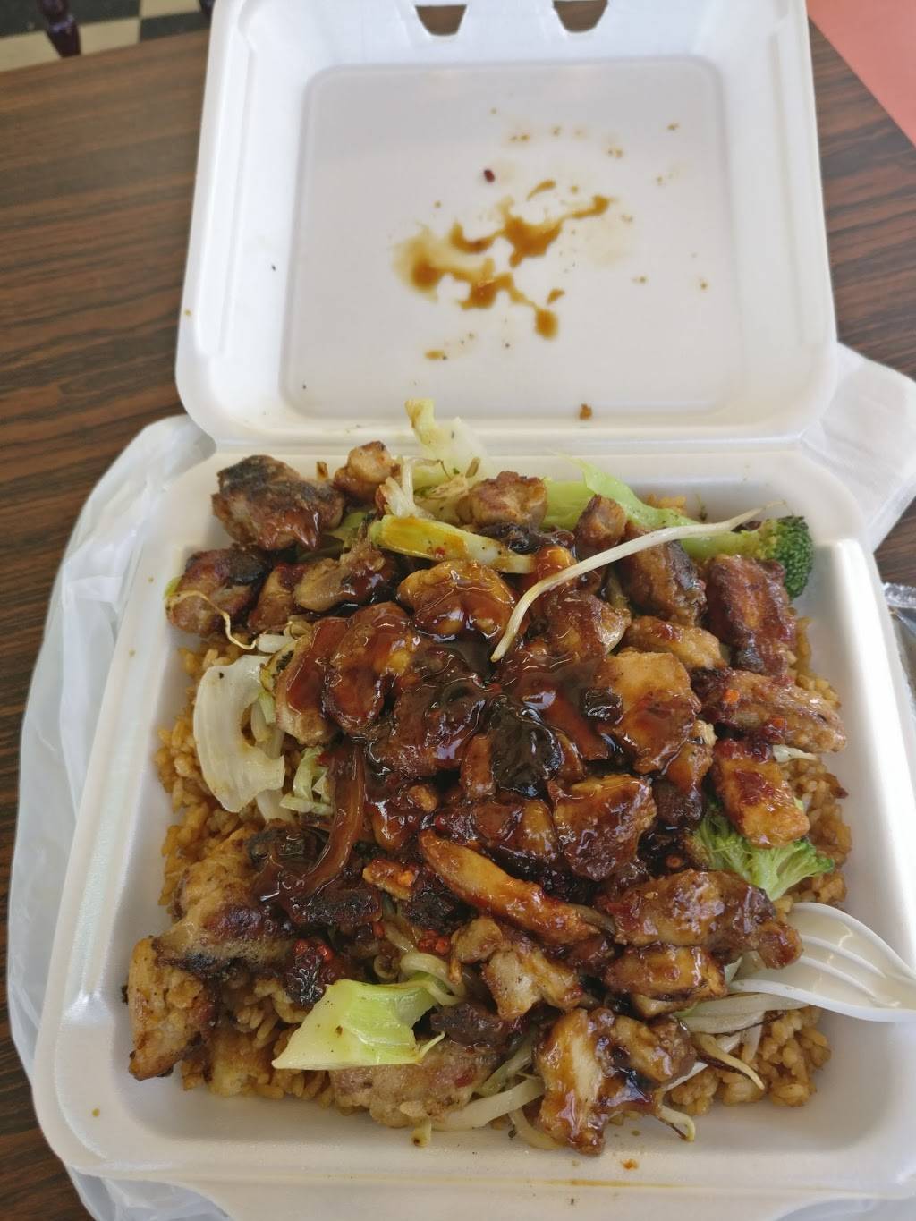 TSan Japanese Restaurant | restaurant | 4640 E Princess Anne Rd, Norfolk, VA 23502, USA | 7578550108 OR +1 757-855-0108