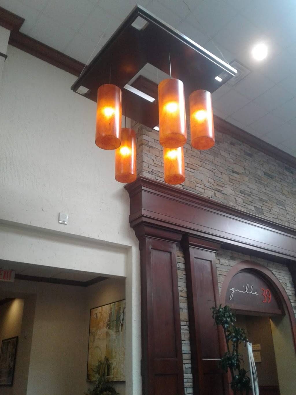 Grille 39 | restaurant | 5801 Southfield Fwy, Detroit, MI 48228, USA | 3133363340 OR +1 313-336-3340