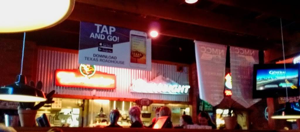 Texas Roadhouse | restaurant | 2890 Columbus-Lancaster Rd NW, Lancaster, OH 43130, USA | 7406875021 OR +1 740-687-5021