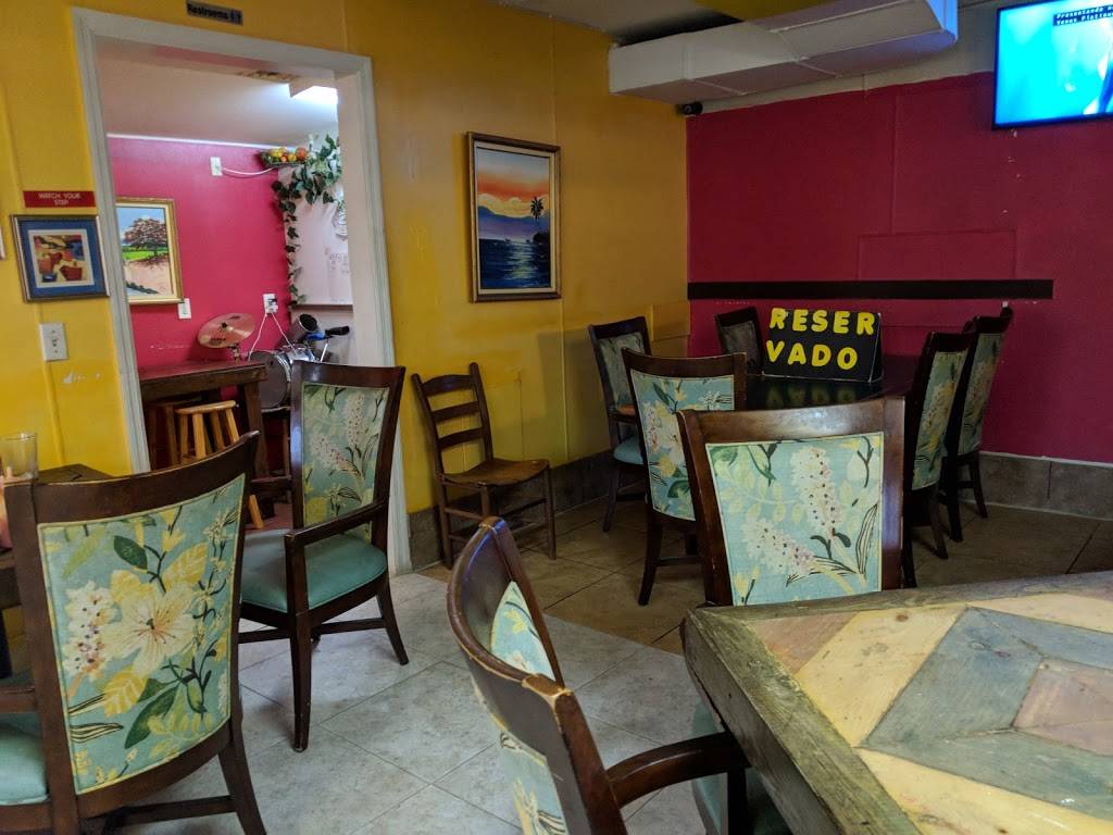 EL REY DEL CHIMI DOMINICAN FOOD | restaurant | 4636 Palm Beach Blvd, Tice, FL 33905, USA | 2397388980 OR +1 239-738-8980