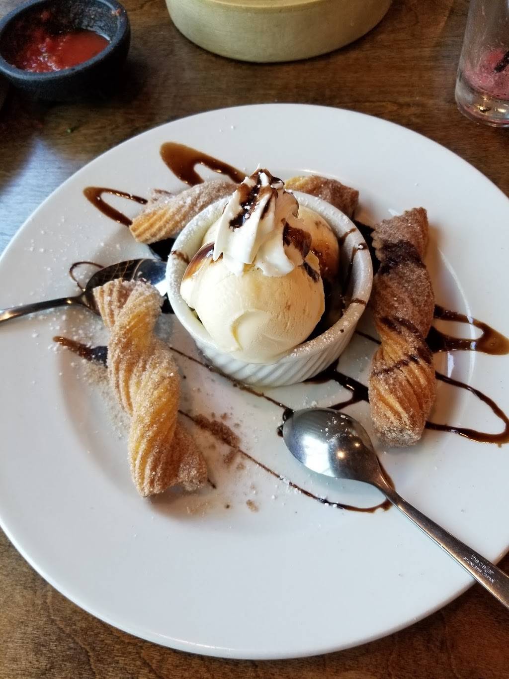 Agave Grill & Cantina | restaurant | 1935 Galindo St, Concord, CA 94520, USA | 9256765252 OR +1 925-676-5252