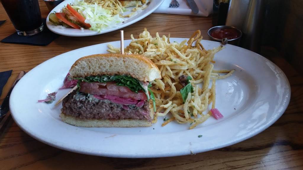 The Tavern | restaurant | 2755 S Hulen St, Fort Worth, TX 76109, USA | 8179236200 OR +1 817-923-6200