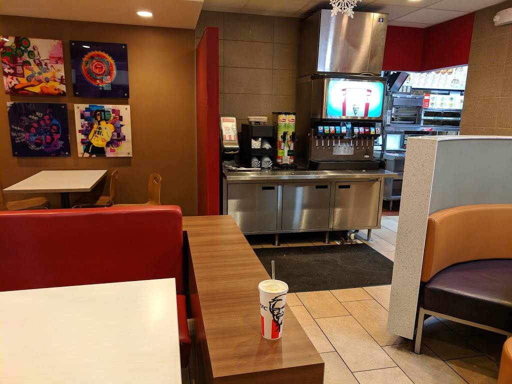 Taco Bell | meal takeaway | 7180 Miramar Rd, San Diego, CA 92121, USA | 8582718559 OR +1 858-271-8559