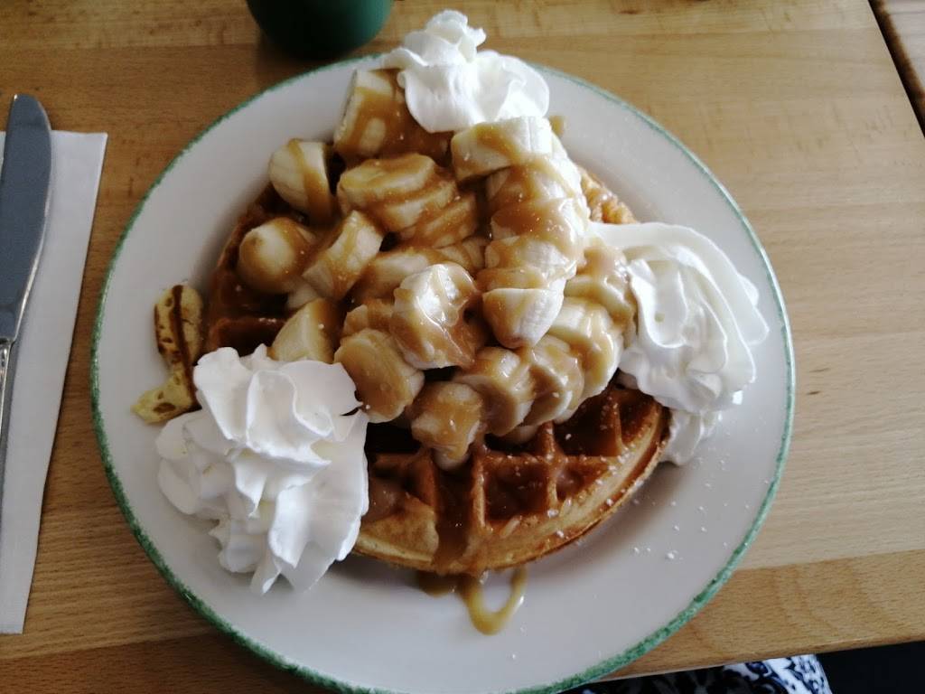 Cora | restaurant | 3730 Boulevard des Forges, Trois-Rivières, QC G8Y 4R2, Canada | 8196972672 OR +1 819-697-2672