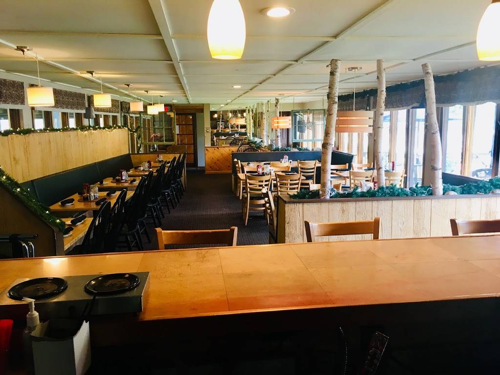 CJs & Brittanys Sports Bar and Restaurant | restaurant | 11 Pollard Rd, Lincoln, NH 03251, USA | 6037454899 OR +1 603-745-4899