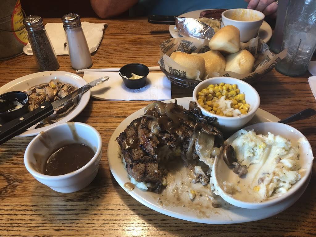 Logans Roadhouse | restaurant | 850 Mall Rd, Barboursville, WV 25504, USA | 3047362792 OR +1 304-736-2792