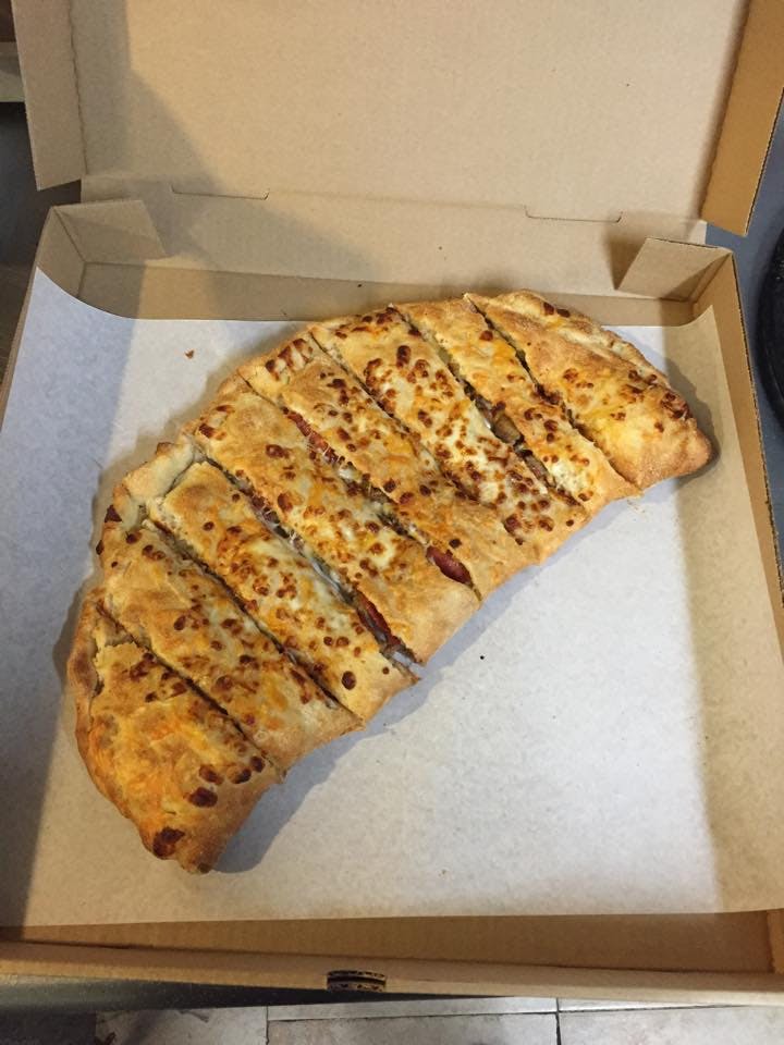 Francescos Pizzeria | restaurant | 18 Water St, Danvers, MA 01923, USA | 9787748442 OR +1 978-774-8442