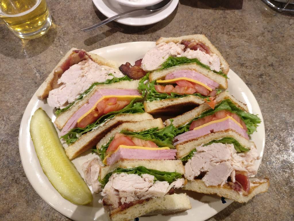 Obbs Sports Bar & Grill | restaurant | 1347 Burns Ave, St Paul, MN 55106, USA | 6517767010 OR +1 651-776-7010