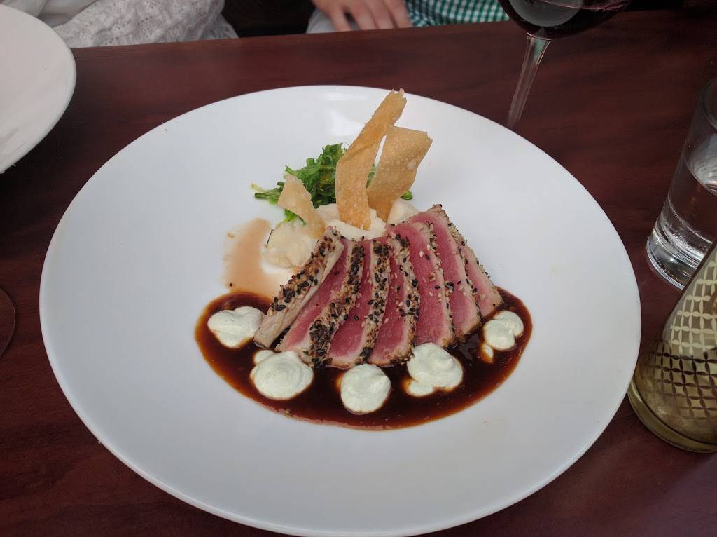 Wahoo! Grill | restaurant | 1042 W College Ave, Decatur, GA 30030, USA | 4043733331 OR +1 404-373-3331