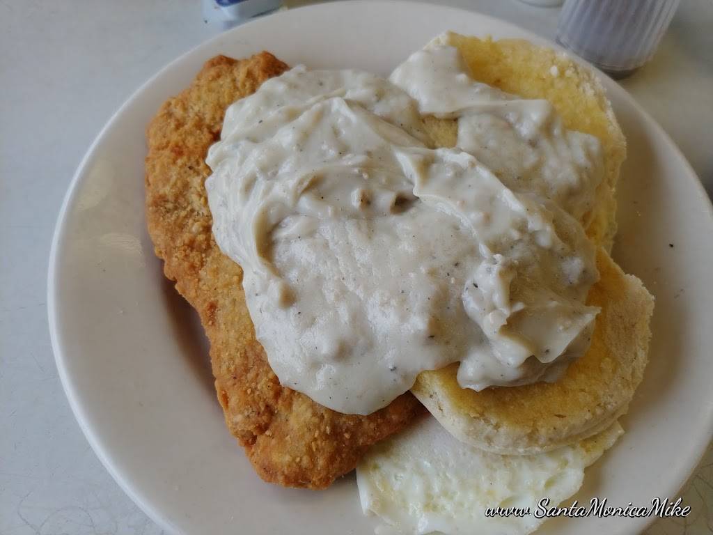 Dairy Bar | restaurant | 733 Clark Ave, Ashland, OH 44805, USA | 4192813002 OR +1 419-281-3002