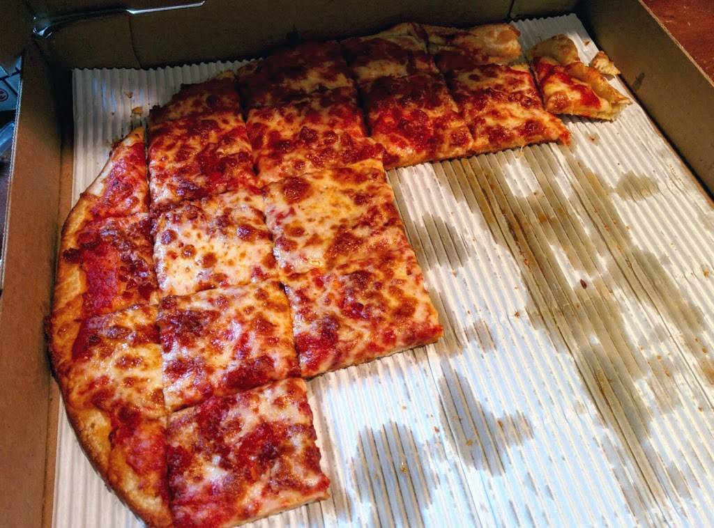 Big Boys Pizza | restaurant | 103 W 8th St, Connersville, IN 47331, USA | 7658251600 OR +1 765-825-1600