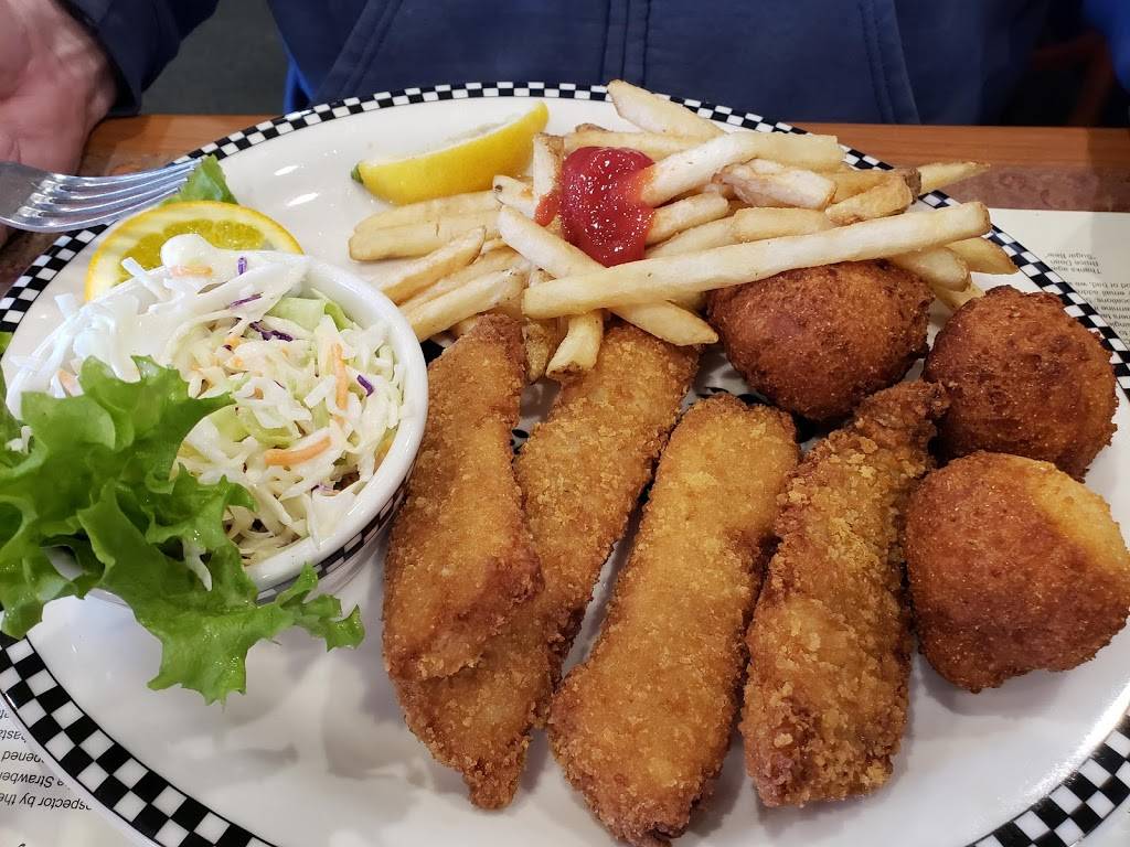 Murrieta Black Bear Diner | restaurant | 24640 Madison Ave, Murrieta, CA 92562, USA | 9517032234 OR +1 951-703-2234