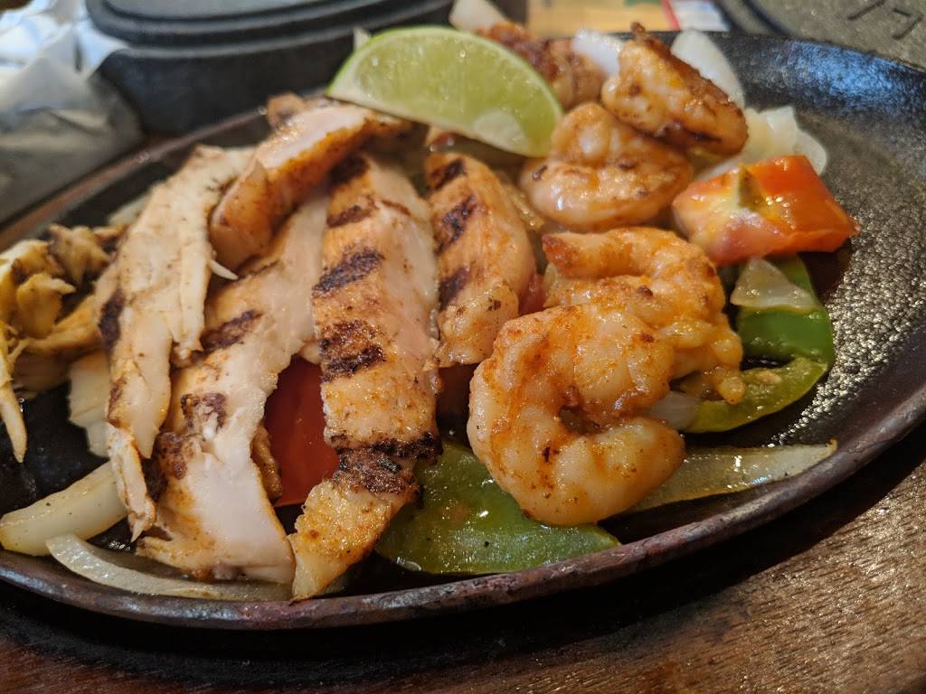 El Fenix Mexican Restaurant | restaurant | 6122, 3904 Towne Crossing Blvd, Mesquite, TX 75150, USA | 9722798900 OR +1 972-279-8900