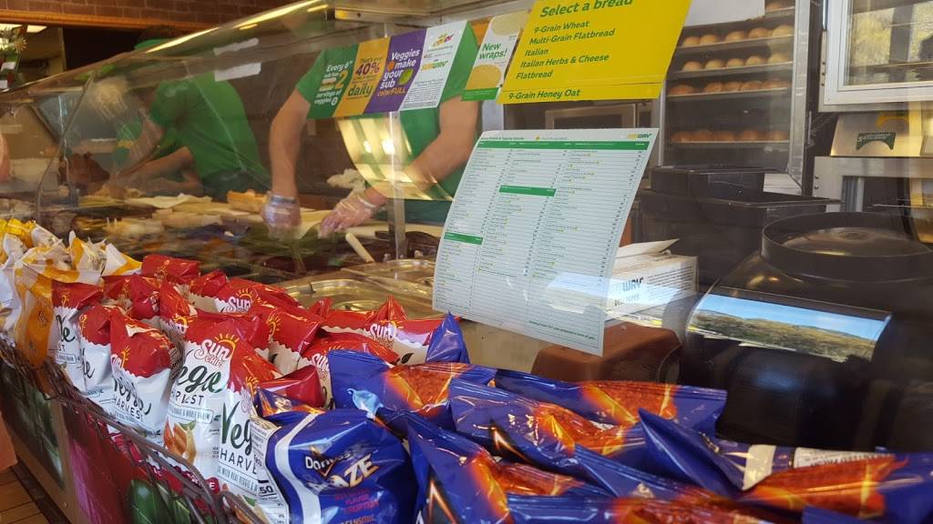 Subway | restaurant | 723 US-19, Crystal River, FL 34429, USA | 3527952416 OR +1 352-795-2416