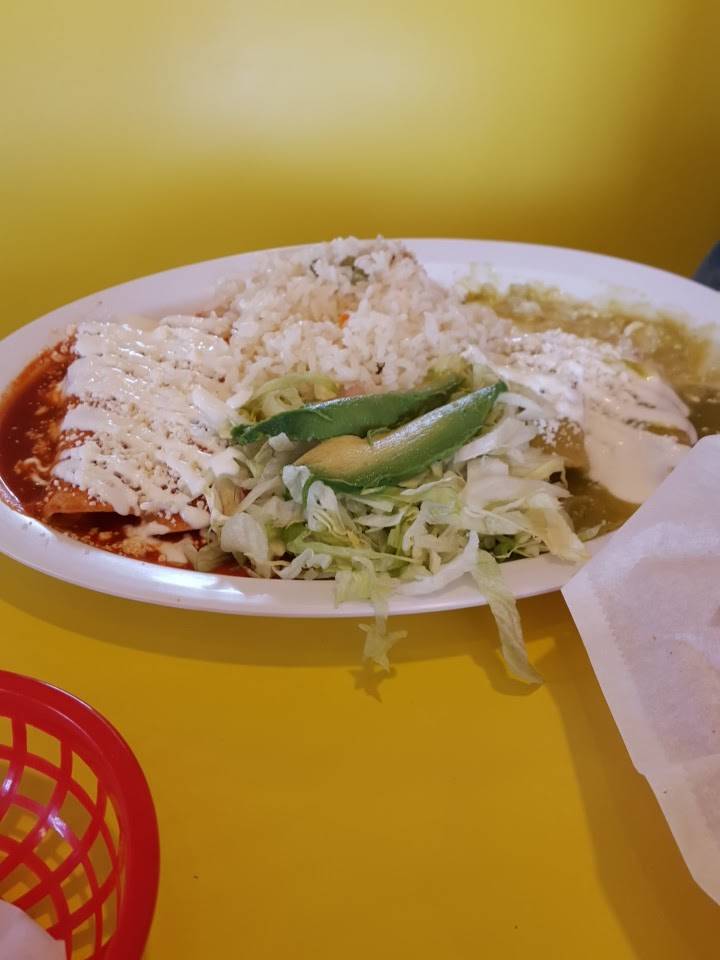 El Camaron Loco - Denver | restaurant | 775 Federal Blvd, Denver, CO 80204, USA | 3035730862 OR +1 303-573-0862