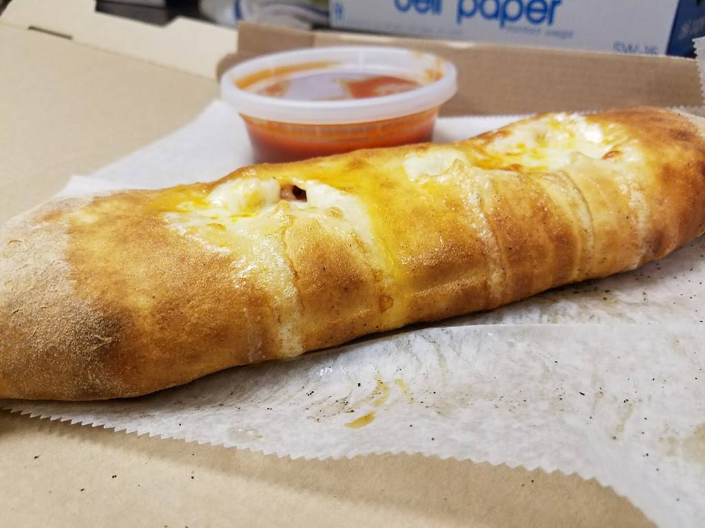 Federicos Pizza Express | meal takeaway | Broad St, Shrewsbury, NJ 07702, USA | 7329351380 OR +1 732-935-1380