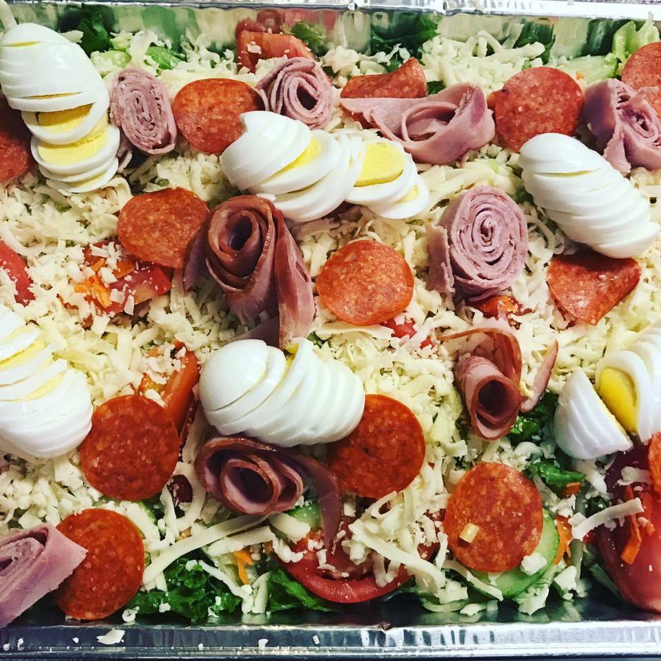 Mikes Pizza | restaurant | 1560 Post Rd, Fairfield, CT 06824, USA | 2032552292 OR +1 203-255-2292