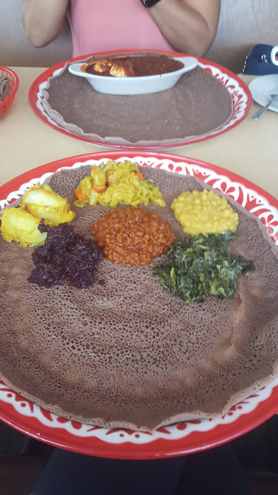 Sisters Ethiopian Restaurant | restaurant | 1720 SE 122nd Ave, Portland, OR 97233, USA | 9715447065 OR +1 971-544-7065