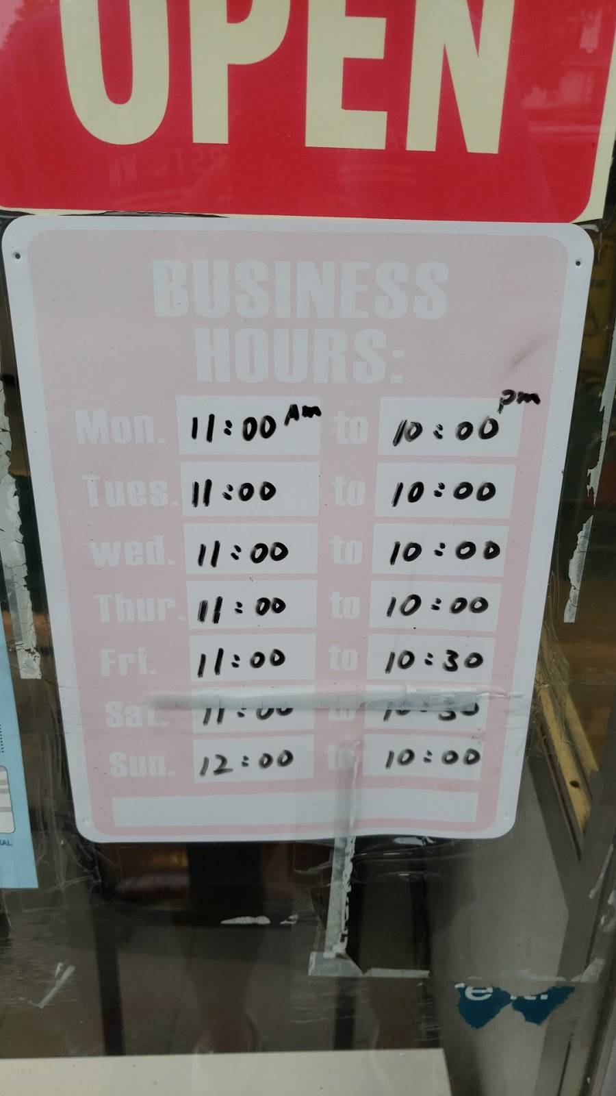 Eastern Strawberry | restaurant | 704 Port Washington Blvd, Port Washington, NY 11050, USA | 5167672050 OR +1 516-767-2050