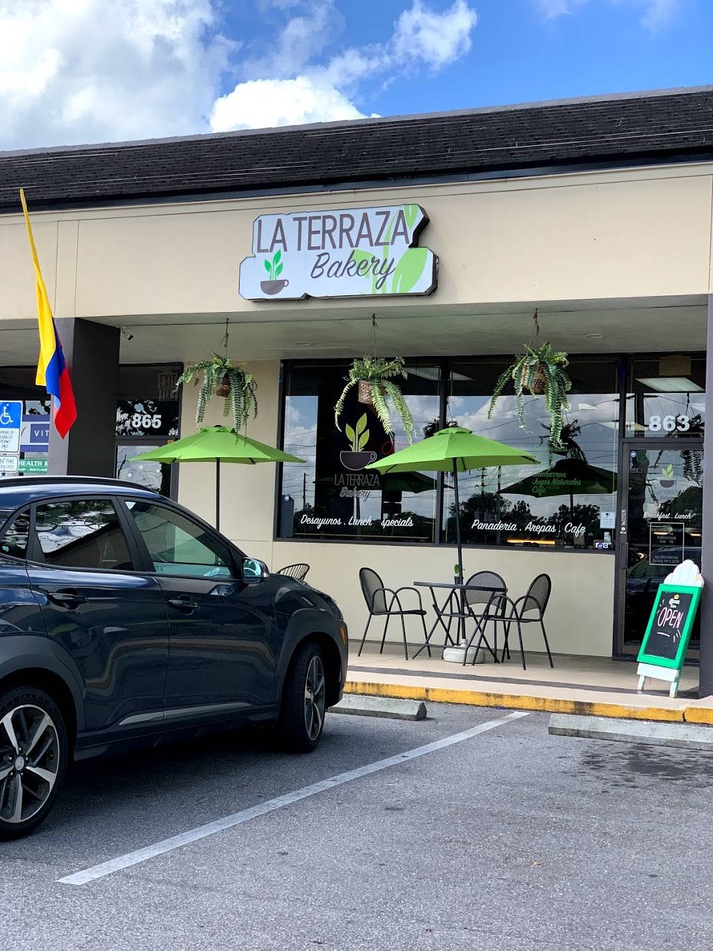 La Terraza Bakery | bakery | 863 Semoran Blvd, Casselberry, FL 32707, USA | 4076991000 OR +1 407-699-1000