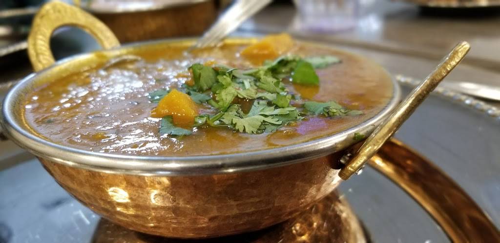 Restaurant Kuljit India | restaurant | 1904 Boulevard Thimens, Saint-Laurent, QC H4R 1J9, Canada | 5147456975 OR +1 514-745-6975