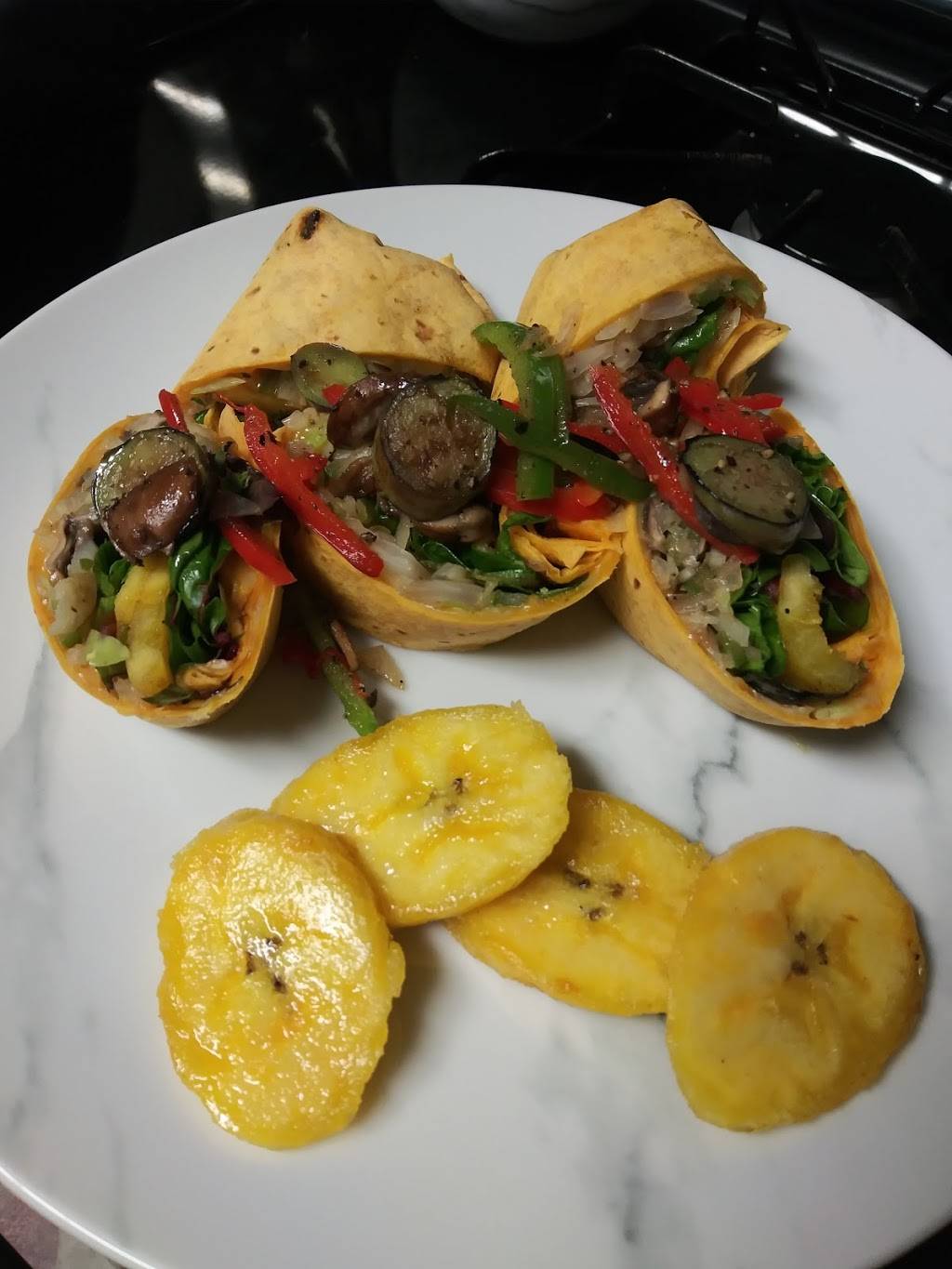 The Edible Art Cart | restaurant | 4654 Phlox St Unit B, Houston, TX 77051, USA | 2144553677 OR +1 214-455-3677