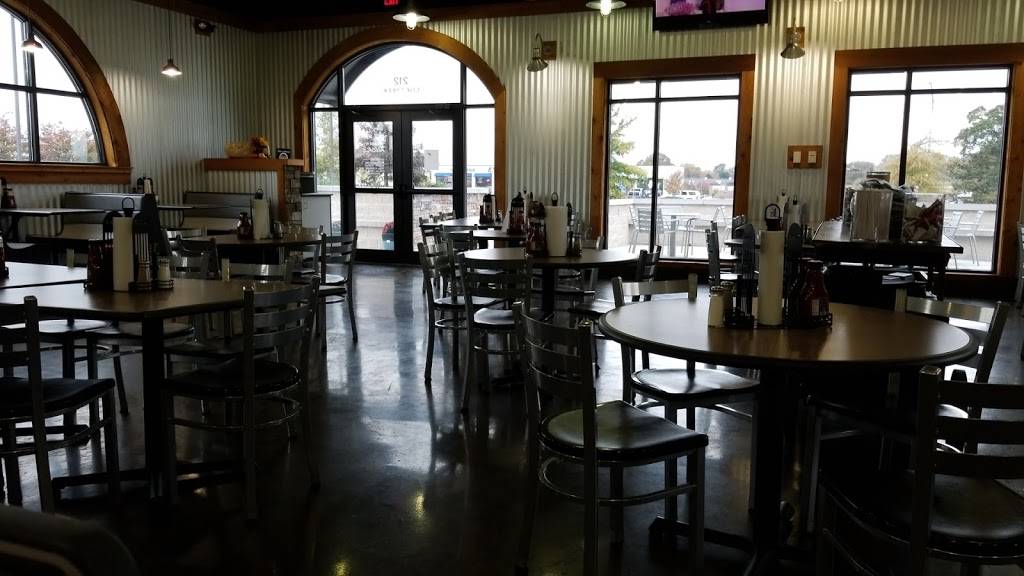 Ricks Barbecue | restaurant | 212 Cox Creek Pkwy, Florence, AL 35630, USA | 2567660833 OR +1 256-766-0833