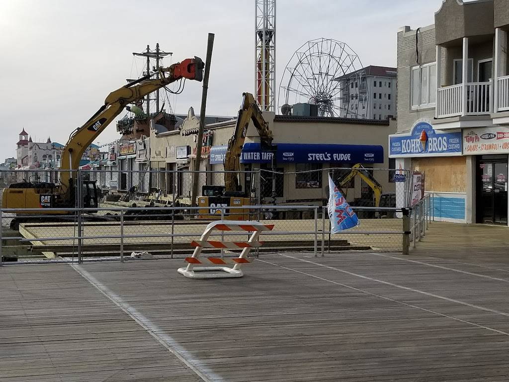 Litterers Food Court | restaurant | 840-842 Boardwalk, Ocean City, NJ 08226, USA | 6093998244 OR +1 609-399-8244